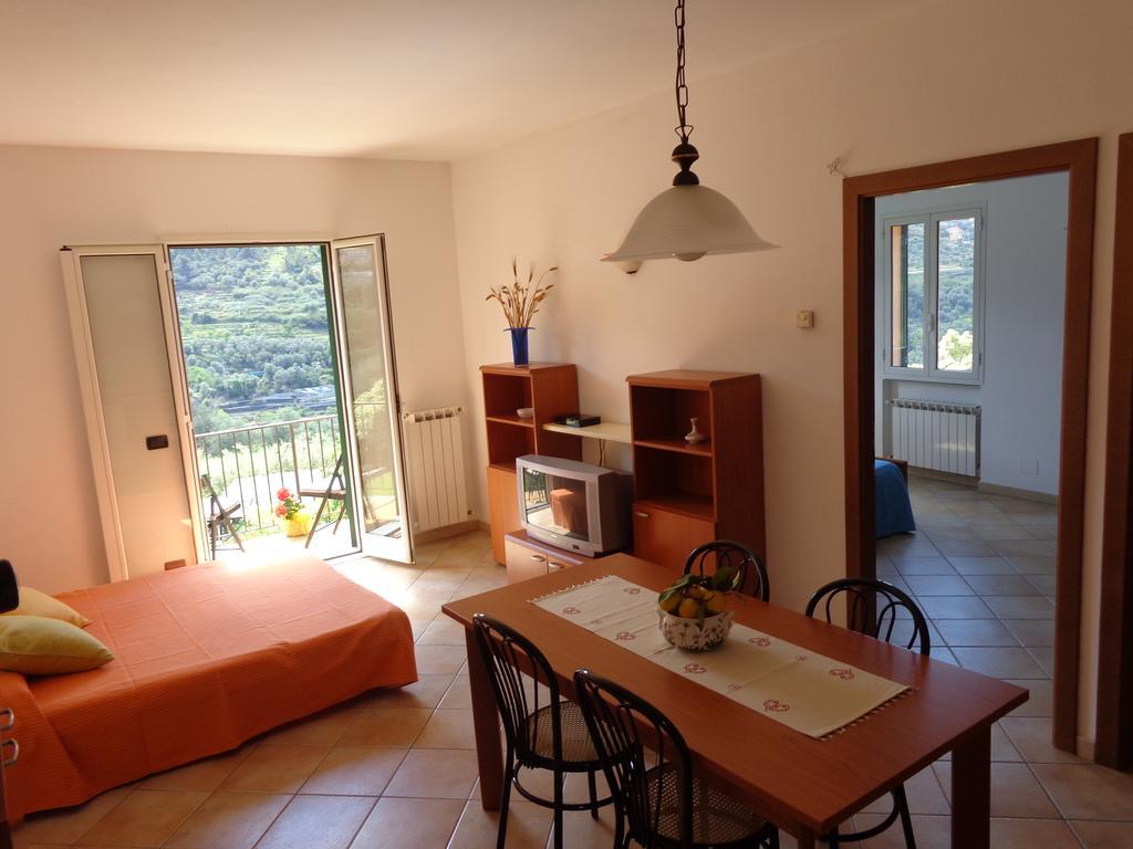 Vallebona Agriturismo Turlin מראה חיצוני תמונה