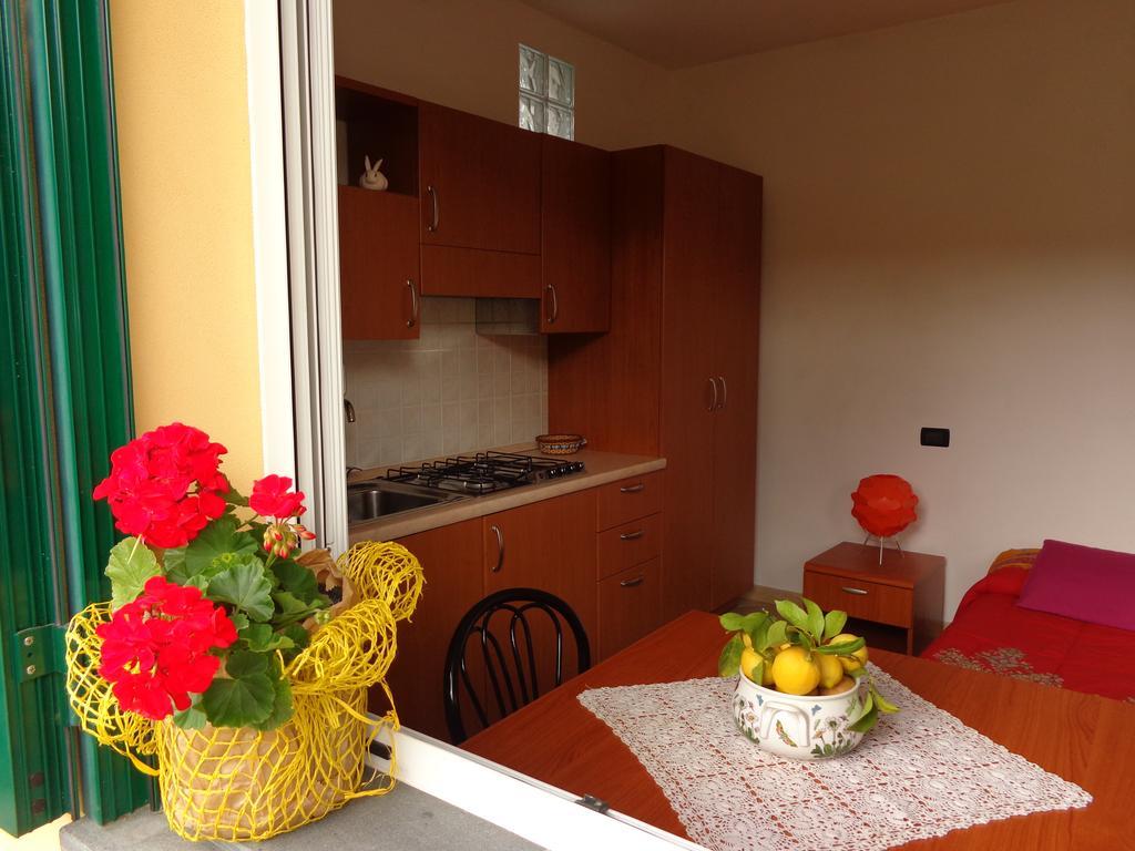 Vallebona Agriturismo Turlin מראה חיצוני תמונה