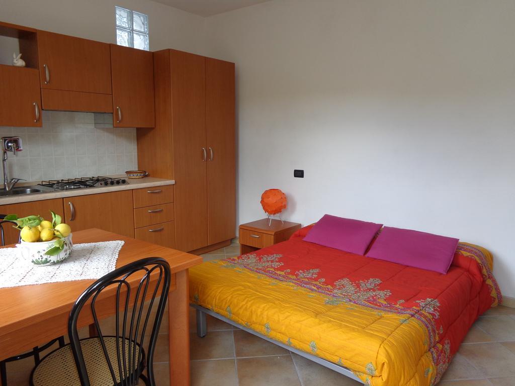 Vallebona Agriturismo Turlin מראה חיצוני תמונה