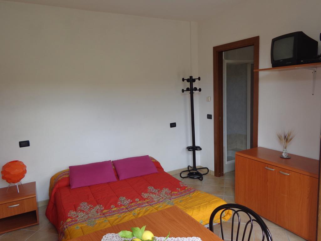 Vallebona Agriturismo Turlin מראה חיצוני תמונה