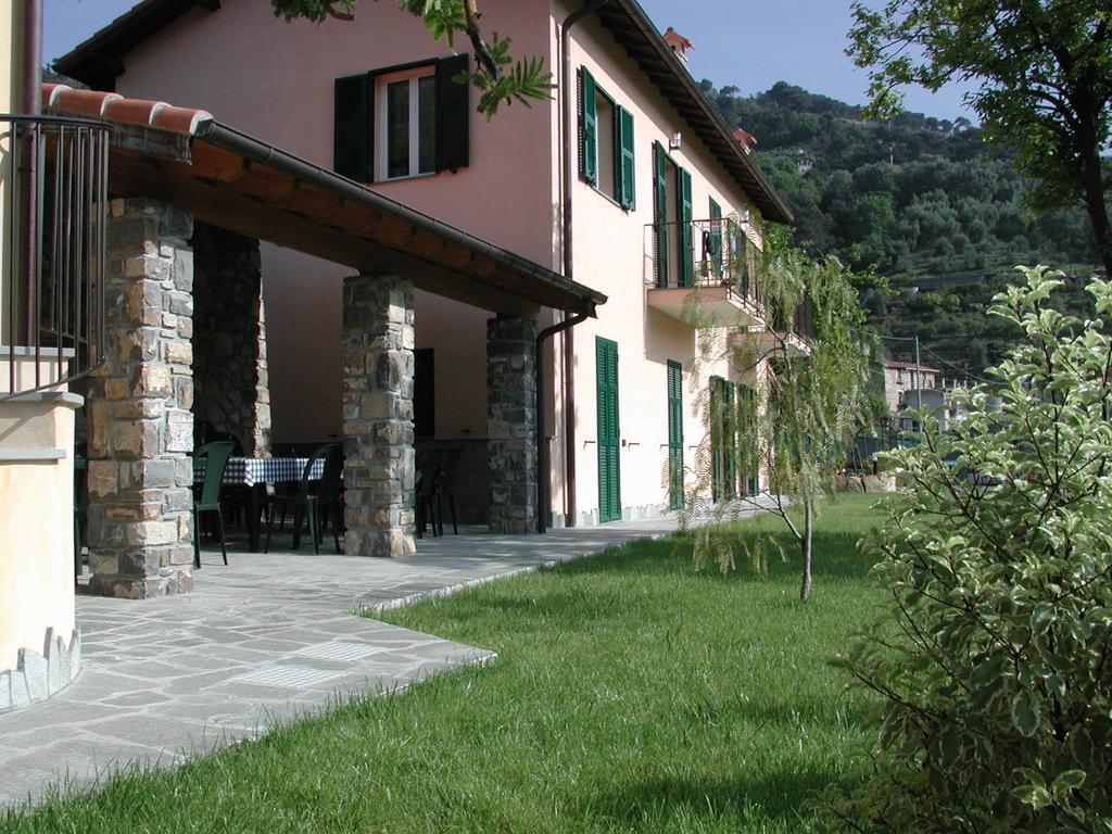 Vallebona Agriturismo Turlin מראה חיצוני תמונה
